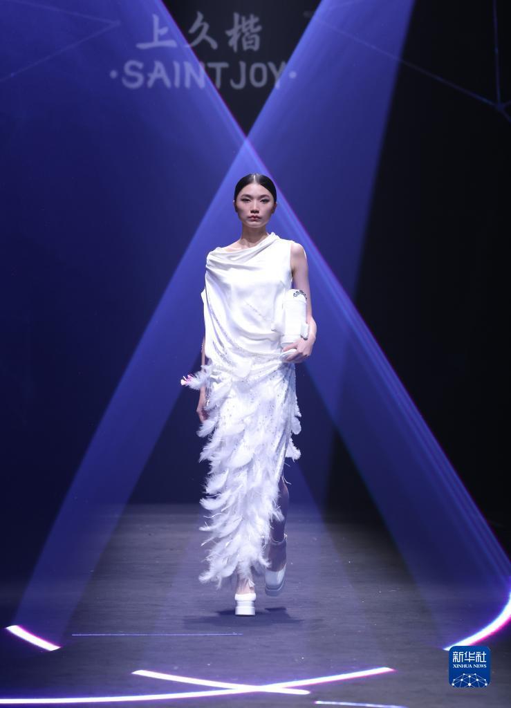 1000娱乐